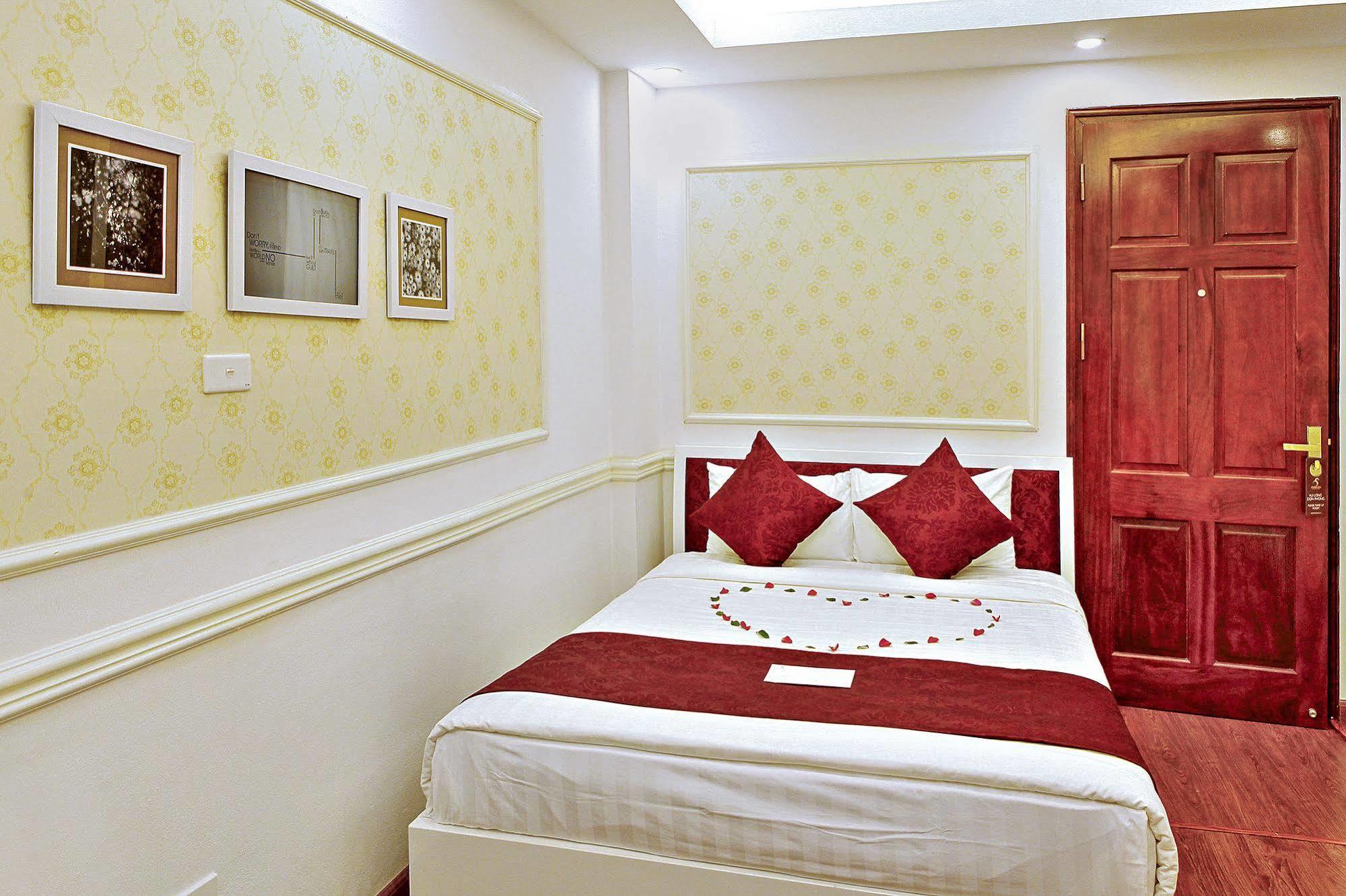 ฮานอย เวริส บูทีค โฮเทล แอนด์ สปา Hotel ภายนอก รูปภาพ