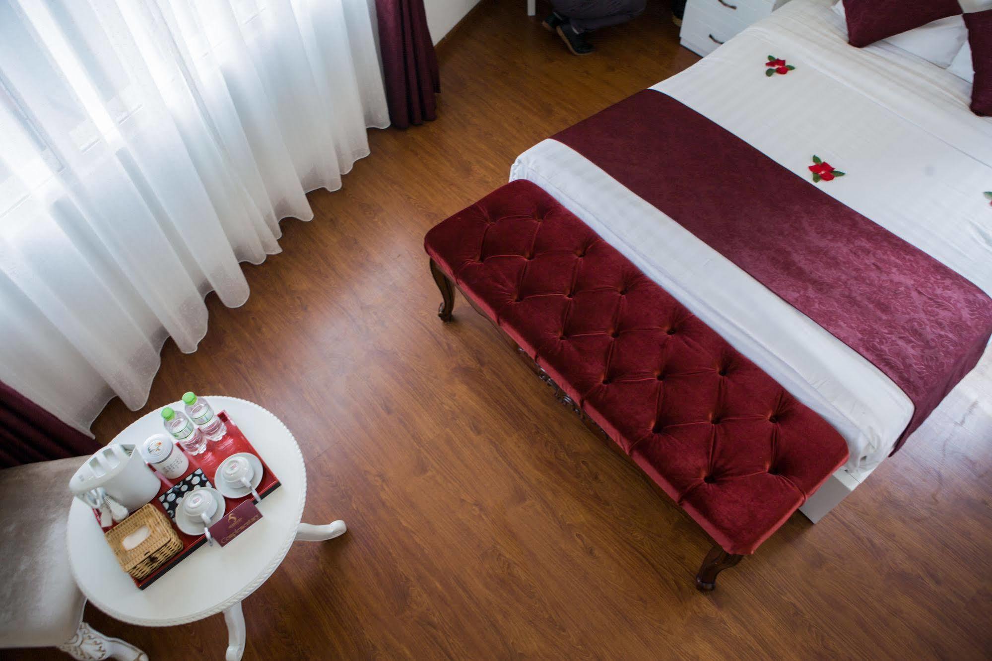 ฮานอย เวริส บูทีค โฮเทล แอนด์ สปา Hotel ภายนอก รูปภาพ